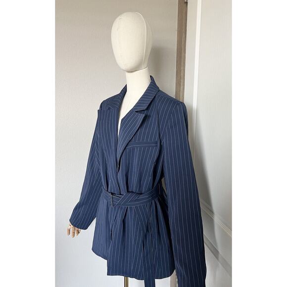 Jason Wu X ELOQUII Navy Blue Pinstripe Blazer Jacket Belted Pockets Size 20 - Picture 7 of 16
